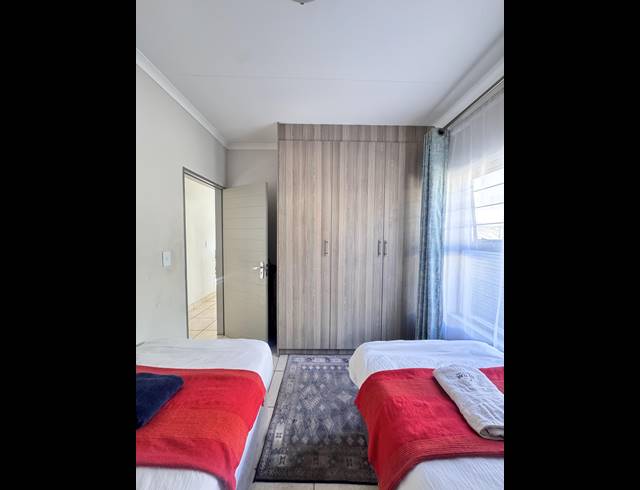 3 BEDROOM TOWNHOUSE FOR SALE IN DIXON AH